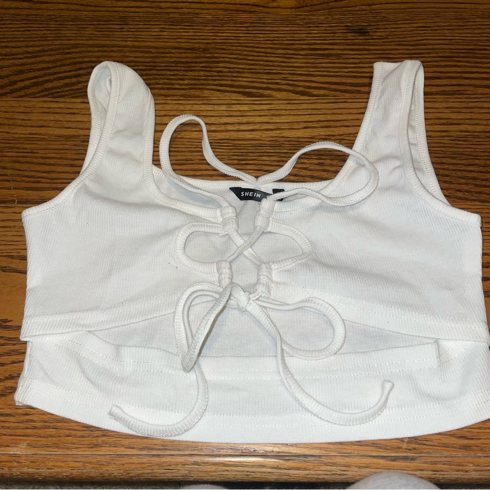 SHEIN tie front cropped white tank top - size small